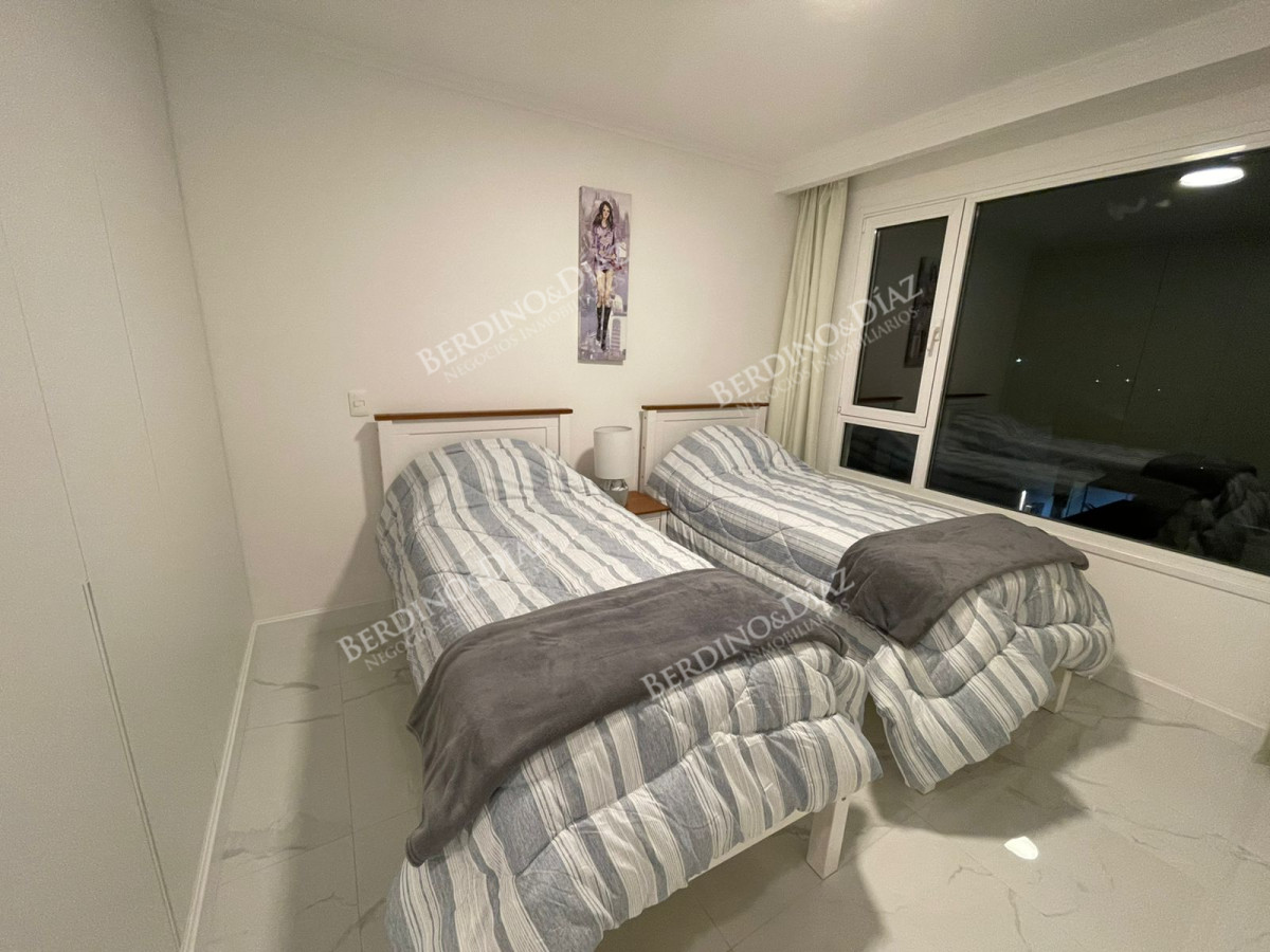 Apartamento ID.1472 - Apartamento Ediificio Paramount en alquiler 