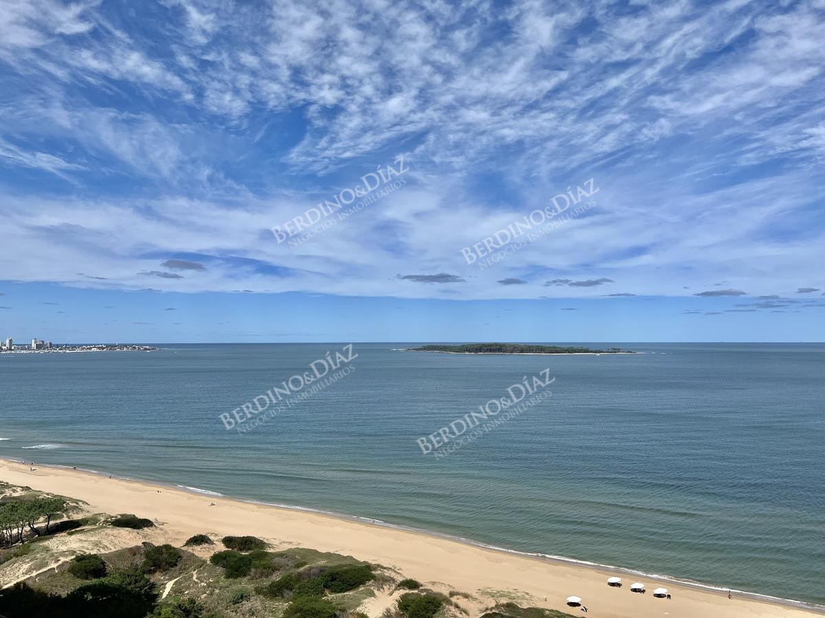 Apartamento ID.2701 - Oportunidad en torre Venetian