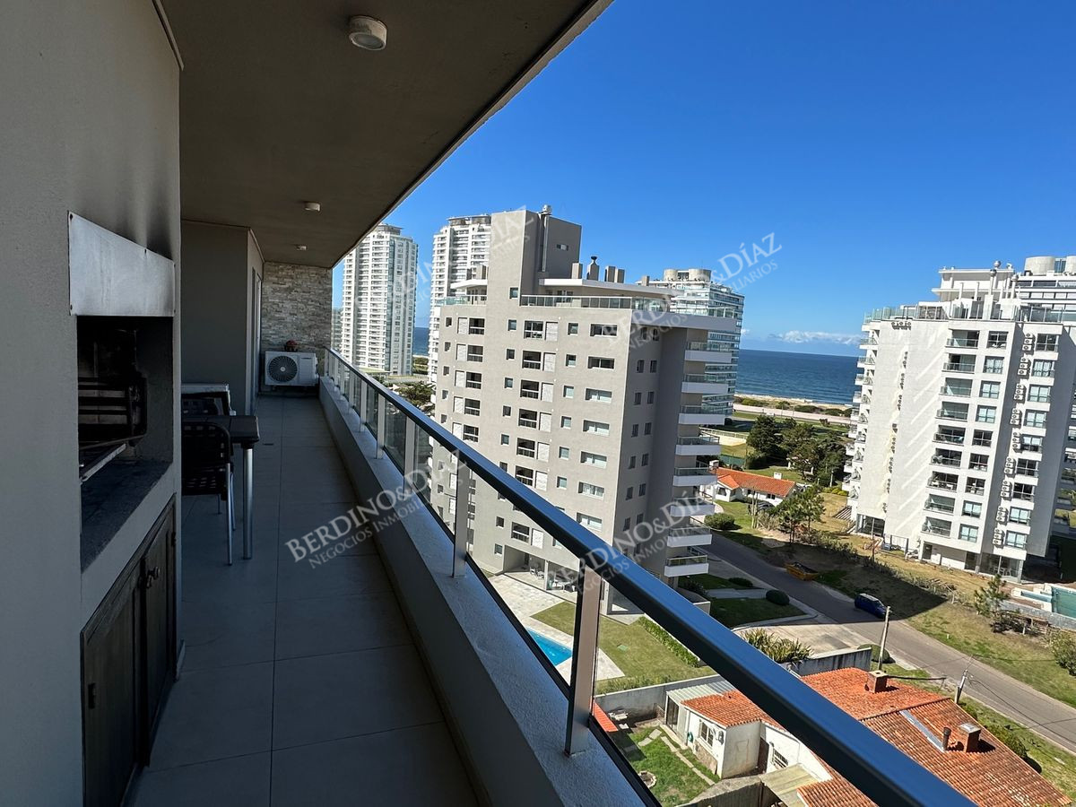 Apartamento ID.1998 - Apartamento de 3 dormitorios en venta Playa Brava