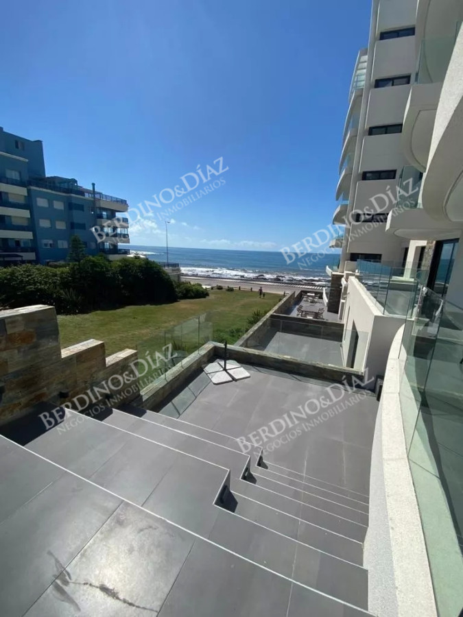 Apartamento ID.2055 - Apartamento de 1 dormitorio  frente al mar 
