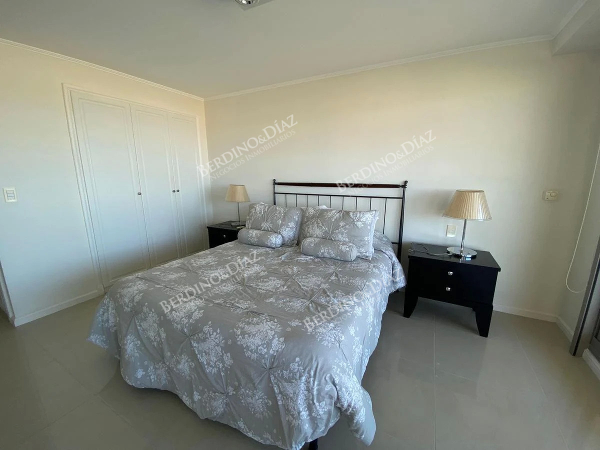 Apartamento ID.2303 - APARTAMENTO EN VENTA PLAYA BARVA ESQUINERO 