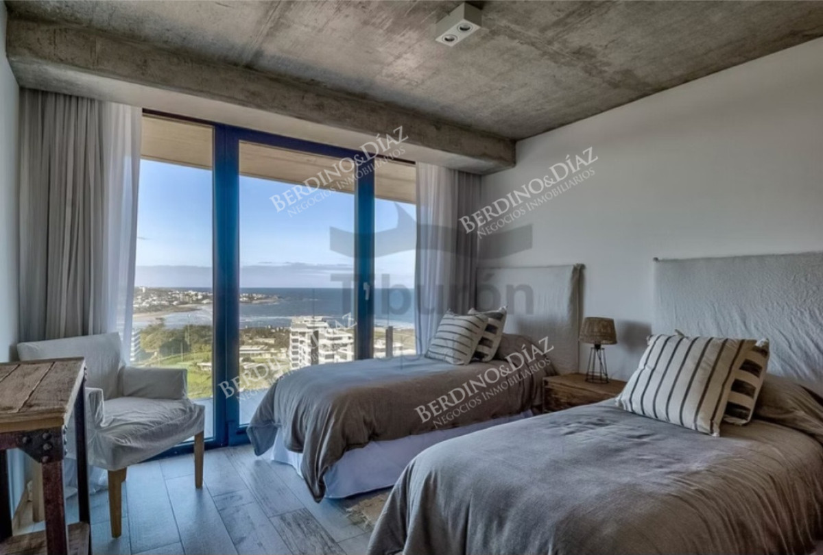 Apartamento ID.2974 - Apartamento en venta  3 dormitorios en Surfside