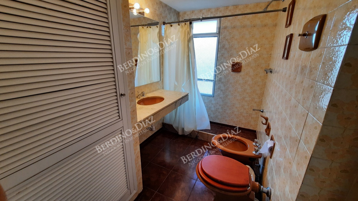 Apartamento ID.1021 - Apartamento en venta con vista al mar en Playa Mansa