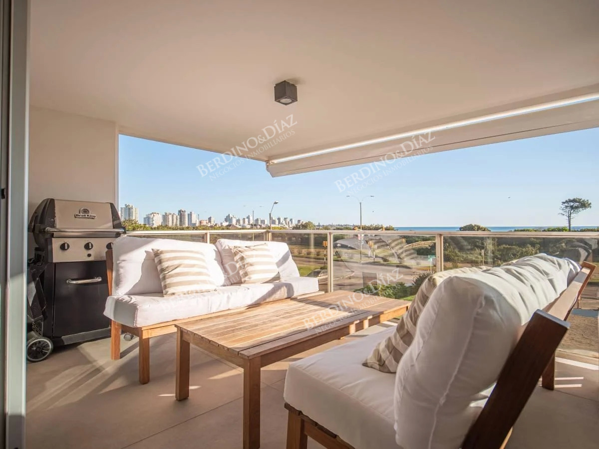 Apartamento ID.2321 - Apartamento frente a Playa Mansa