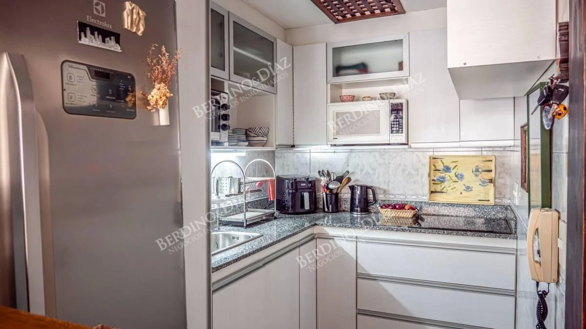 Apartamento ID.2325 - Apartamento en venta 3 dormitorios Peninsula con vista al mar