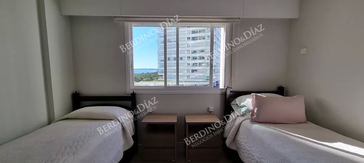 Apartamento ID.2693 - Aquarela en venta 4 suites venta en Punta del Este