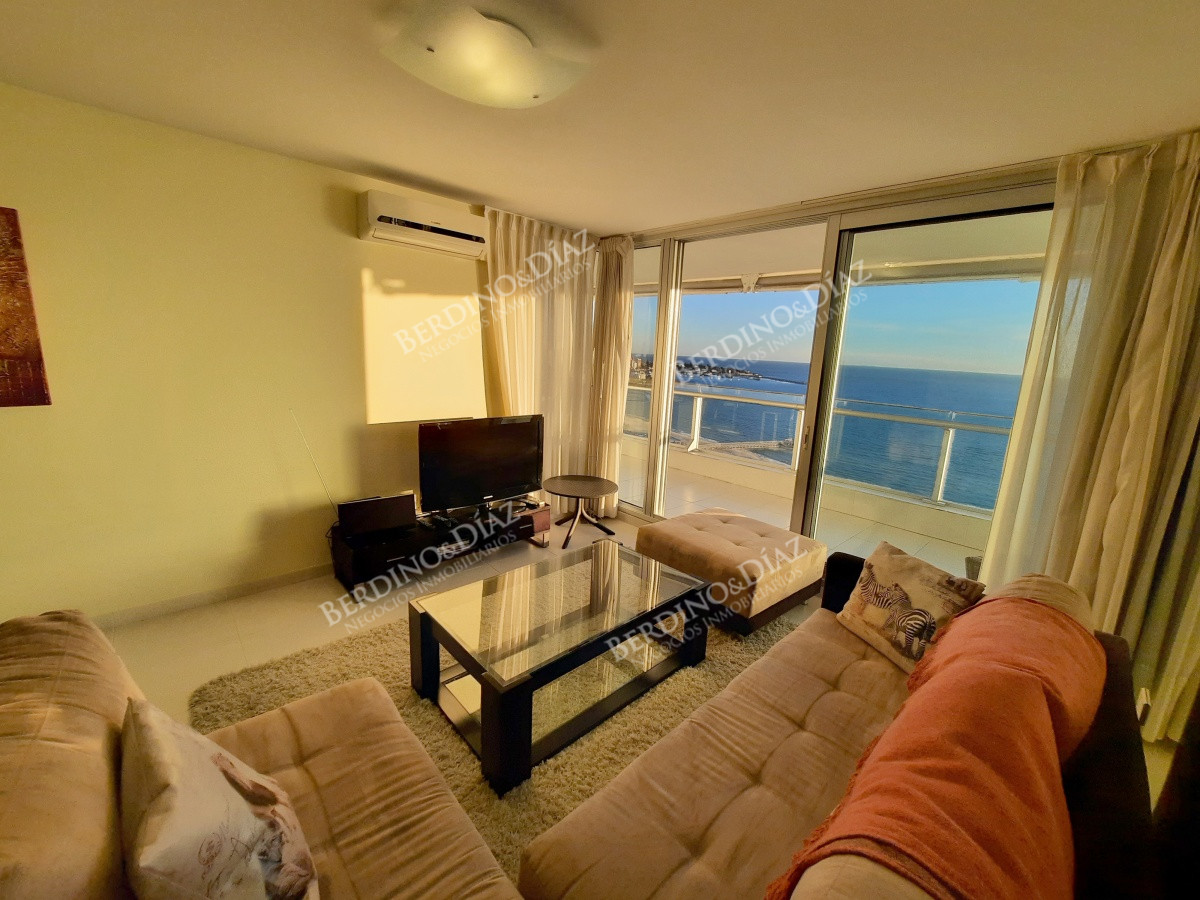 Apartamento ID.1114 - Apartamento de 2 dormitorios Playa Mansa de Punta del Este
