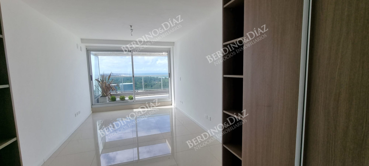 Apartamento ID.1737 - Espectacular Penthouse en venta  en Punta del Este 