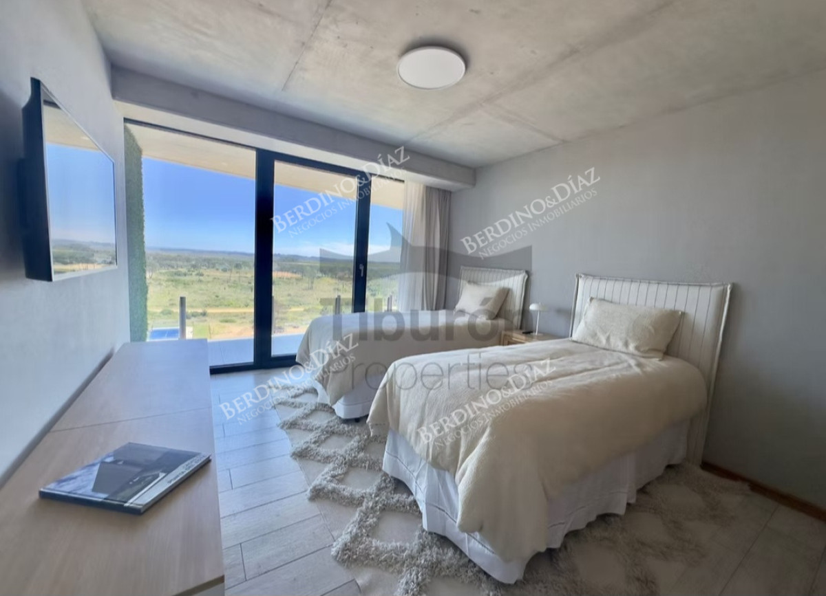Apartamento ID.2976 - Apartamento en venta Surfside 2 dormitorios 