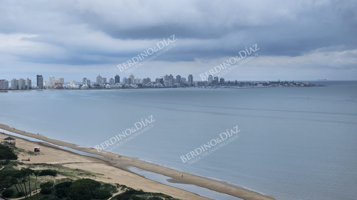 Apartamento ID.2533 - Apartamento 2 dormitorios Oportunidad en Venetian Playa Mansa