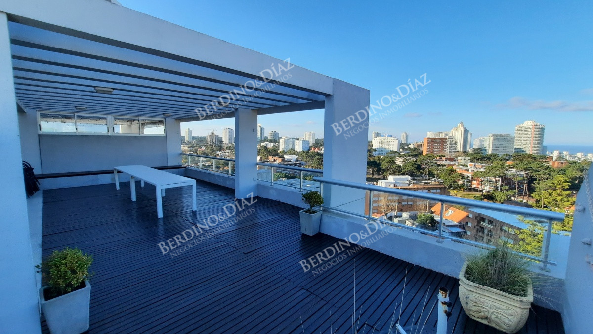 Apartamento ID.1075 - PentHouse con parrillero en la Parada 4 de la Mansa