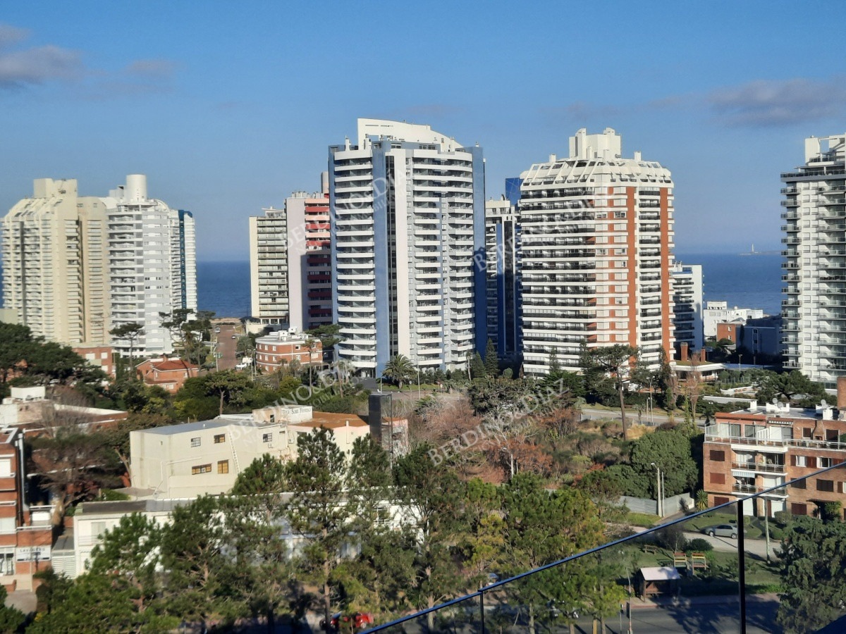 Apartamento ID.1075 - PentHouse con parrillero en la Parada 4 de la Mansa