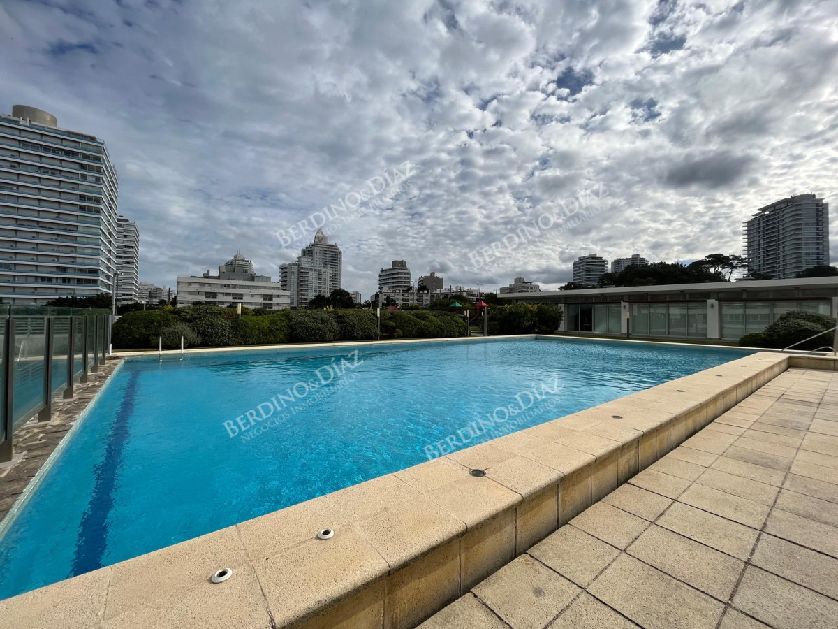 Apartamento ID.2705 - Apartamento frente al mar Playa Brava Torre Premium