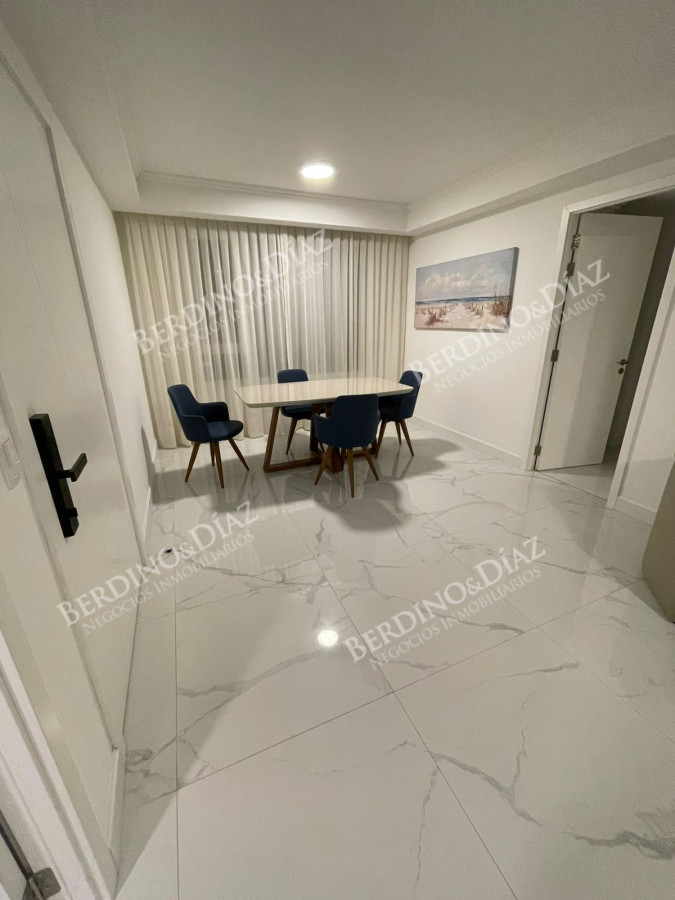 Apartamento ID.1472 - Apartamento Ediificio Paramount en alquiler 