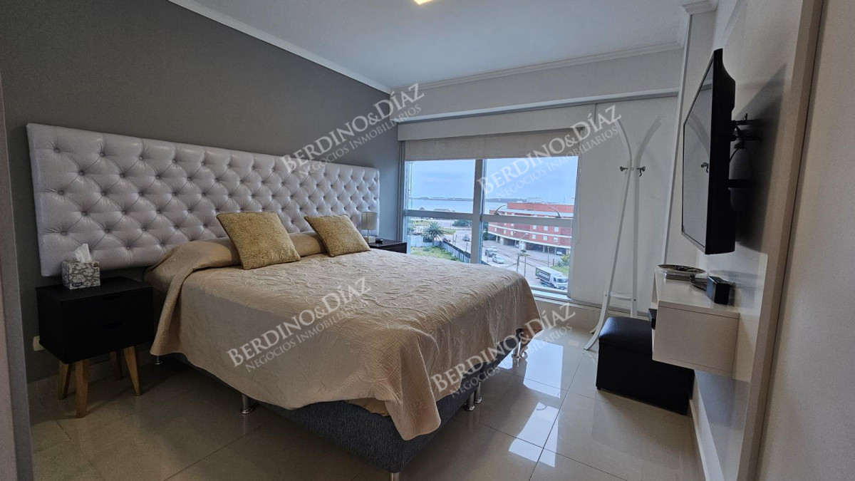 Apartamento ID.2743 - Oportunidad Miami Boulevard 1 de 2 dormitorios al frente parrillero