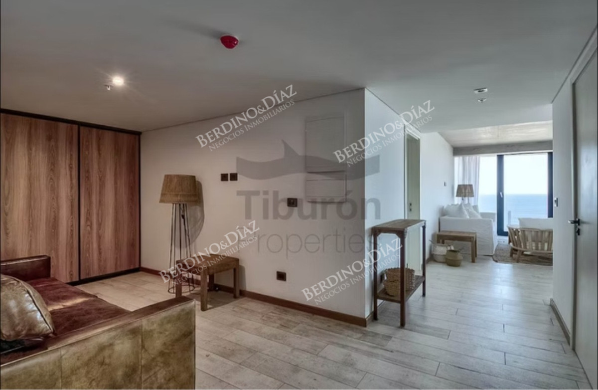 Apartamento ID.2975 - Apartamento en venta  2 dormitorios Surfside Brava