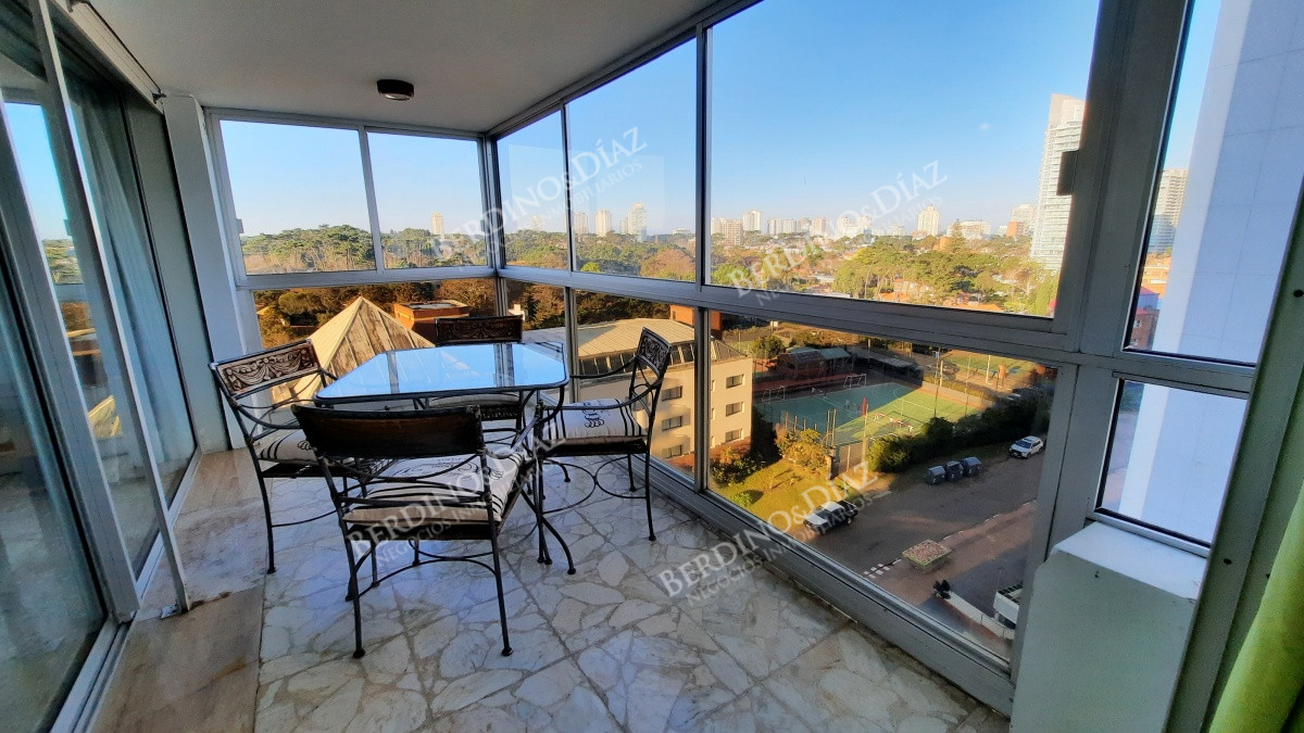 Apartamento ID.1021 - Apartamento en venta con vista al mar en Playa Mansa