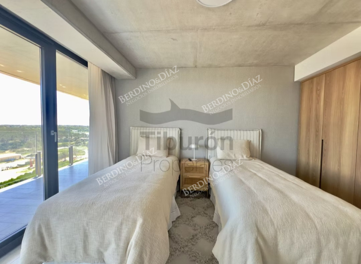 Apartamento ID.2976 - Apartamento en venta Surfside 2 dormitorios 