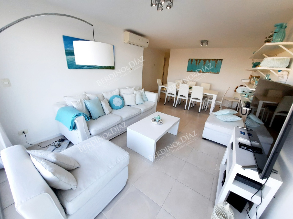 Apartamento ID.1075 - PentHouse con parrillero en la Parada 4 de la Mansa