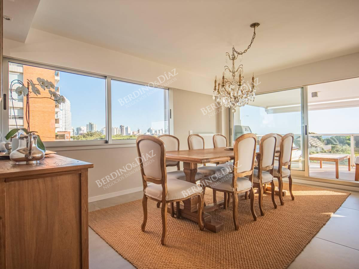 Apartamento ID.2321 - Apartamento frente a Playa Mansa