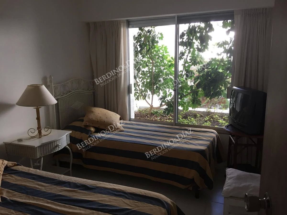 Apartamento ID.2158 - Apartamento en venta Puerto Punta del Este