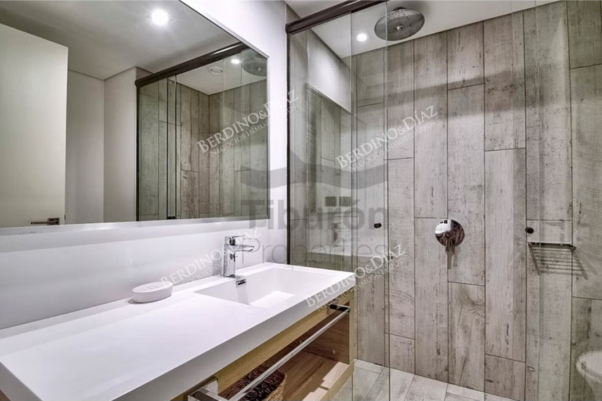 Apartamento ID.2974 - Apartamento en venta  3 dormitorios en Surfside