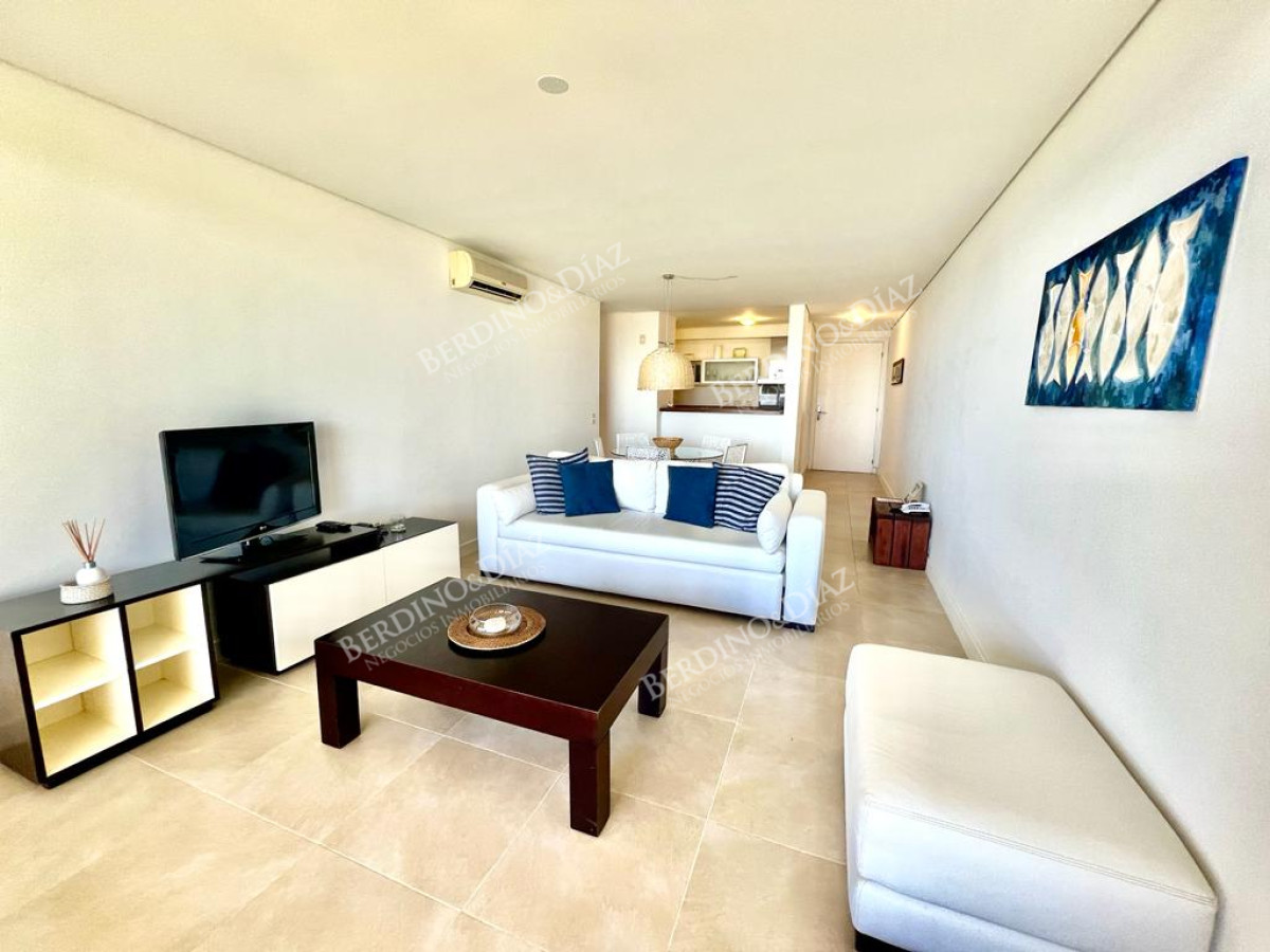Apartamento ID.2481 - Apartamento en venta en Punta Ballena parrillero propio