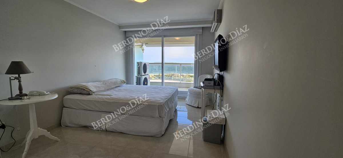 Apartamento ID.2755 - Venta Le Jardin Punta del Este Apartamento 2 dormitorios Mansa