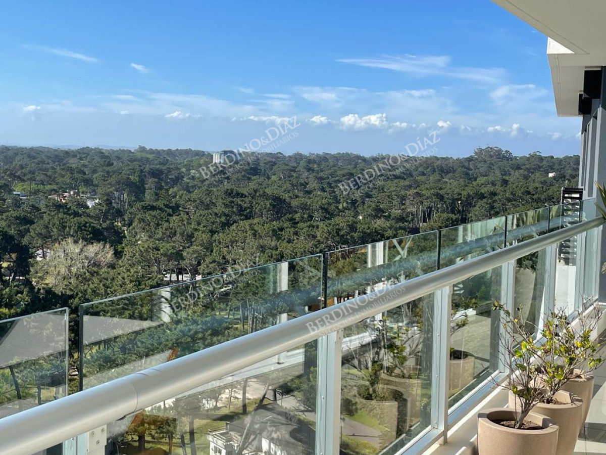 Apartamento ID.2875 - Apartamento en venta Torre One esquinero 4 dormitorios
