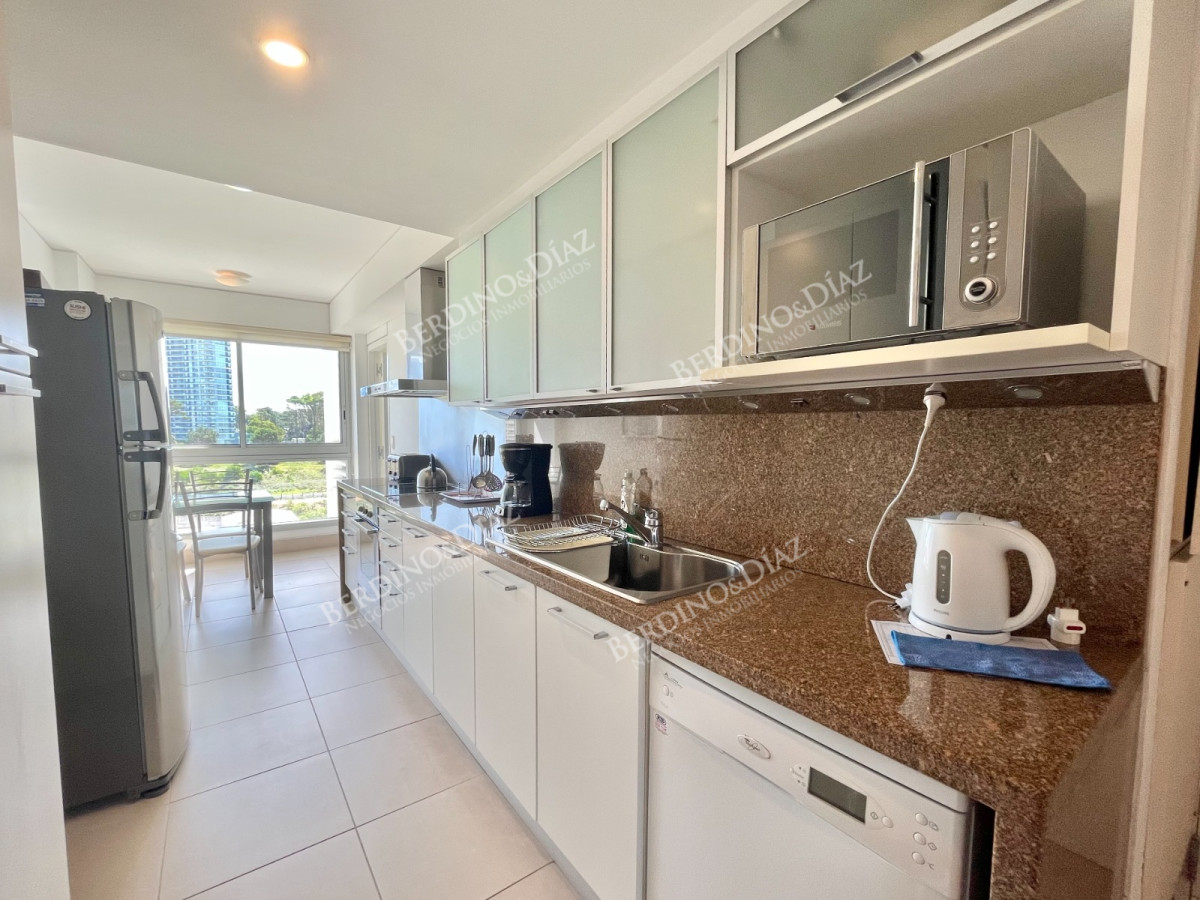 Apartamento ID.2706 - Departamento en venta Playa Brava con amenities