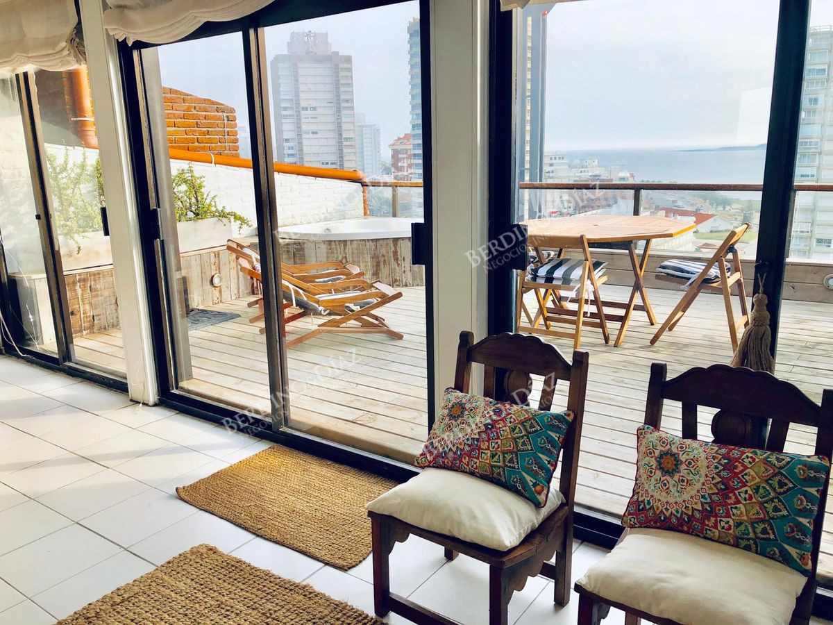 Apartamento ID.2033 - Apartamento en Punta del Este, Península