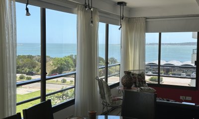 Apartamento en venta  frente al Mar