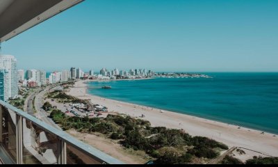Espectacular Apartamento Duplex en Primera Fila en Playa Mansa