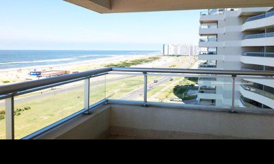 Apartamento en venta Playa Brava Torre Lobos
