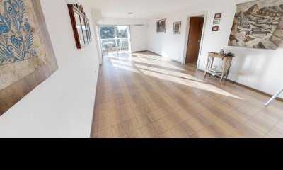 Apartamento en venta Avda Roosevelt con Servicios y la mejor orientación solar