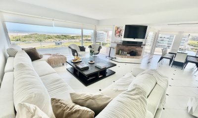 Penthouse en venta Rincon del Indio espectacular vista al mar