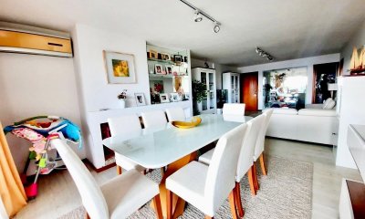 Apartamento  en venta sobre Avda Roosevelt