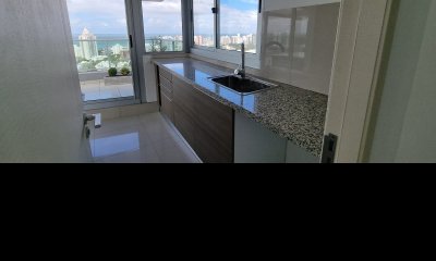 Espectacular Penthouse en venta  en Punta del Este