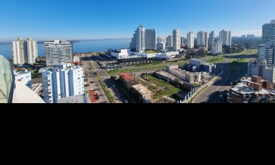 Apartamento en venta de 2 dormitorios Artower Punta del Este