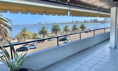 Puerto Punta del Este Apartamento de 3 dormitorios y dependencia