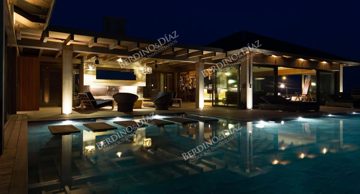 Casa ID.2285 - Casa impresionante con vista al mar Punta Piedras El Chorro
