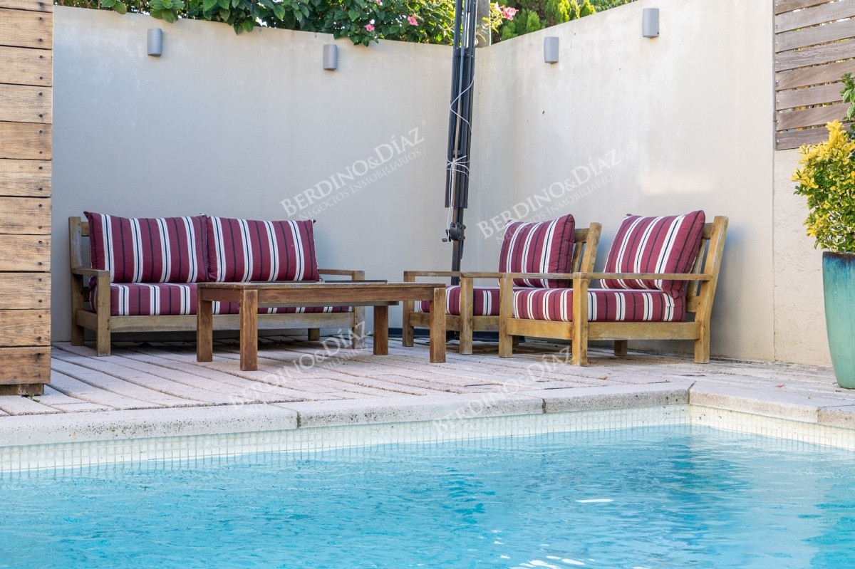 Casa ID.2422 - Casa moderna en venta en Rincon del Indio