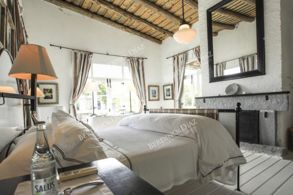 Casa ID.2202 - SUSPENDIDA DE VENTA Espectacular Residencia en Pueblo Garzon