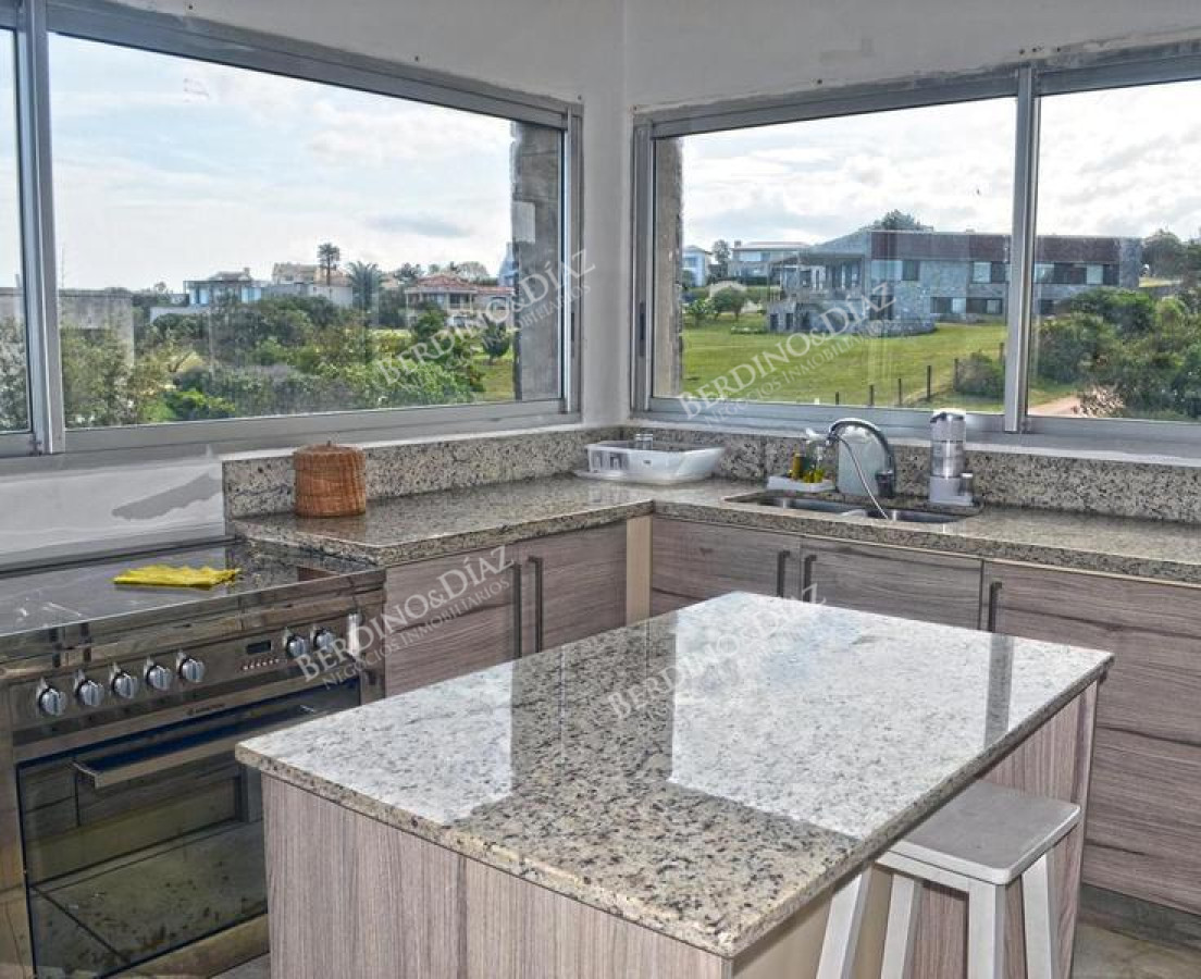 Casa ID.2232 - Casa elegante en venta con salida al mar Jose Ignacio