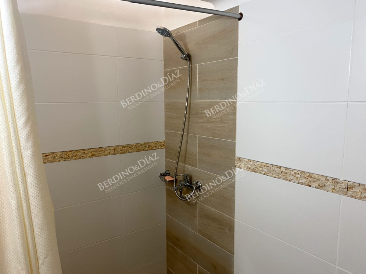 Casa ID.948 - Chalet en venta en zona Pinares de Punta del Este SUSPENDIDA