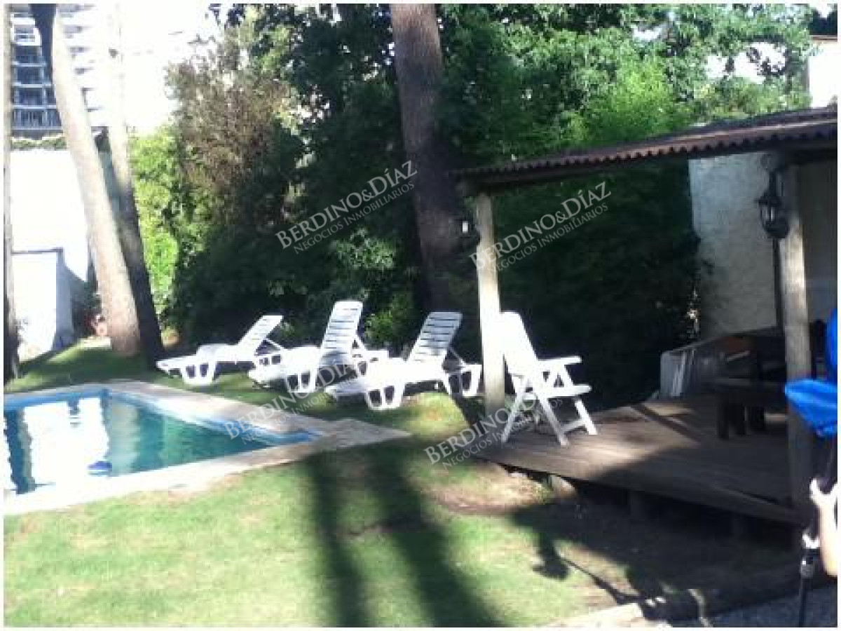 Casa ID.50 - Hermosa Casa En Venta Estilo Tradicional. Zona de paradas en playa mansa.