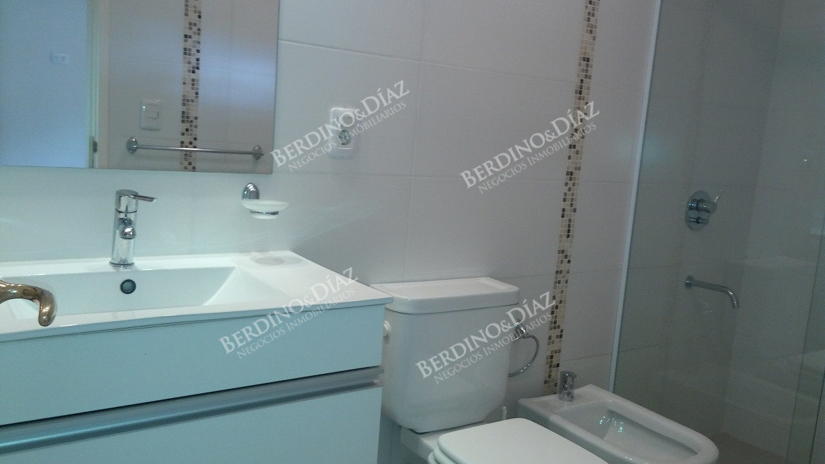 Casa ID.398 -  Casa en venta en Paradas a tan solo metros de Playa Mansa
