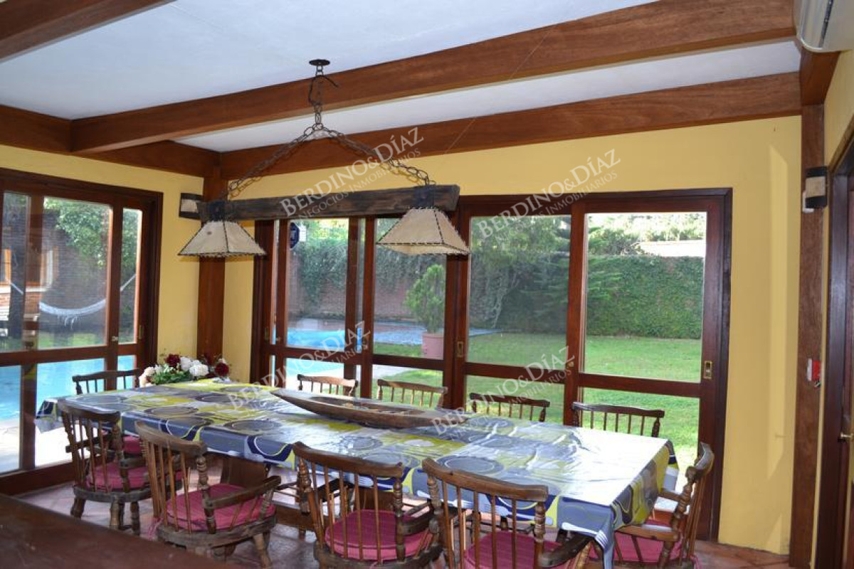Casa ID.92 -  Casa En Venta Ubicada en una hermosa Zona de Playa Mansa
