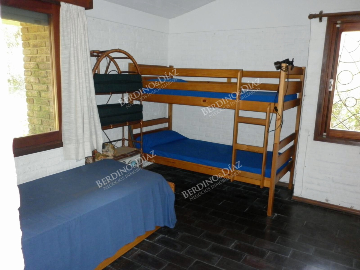 Casa ID.948 - Chalet en venta en zona Pinares de Punta del Este SUSPENDIDA