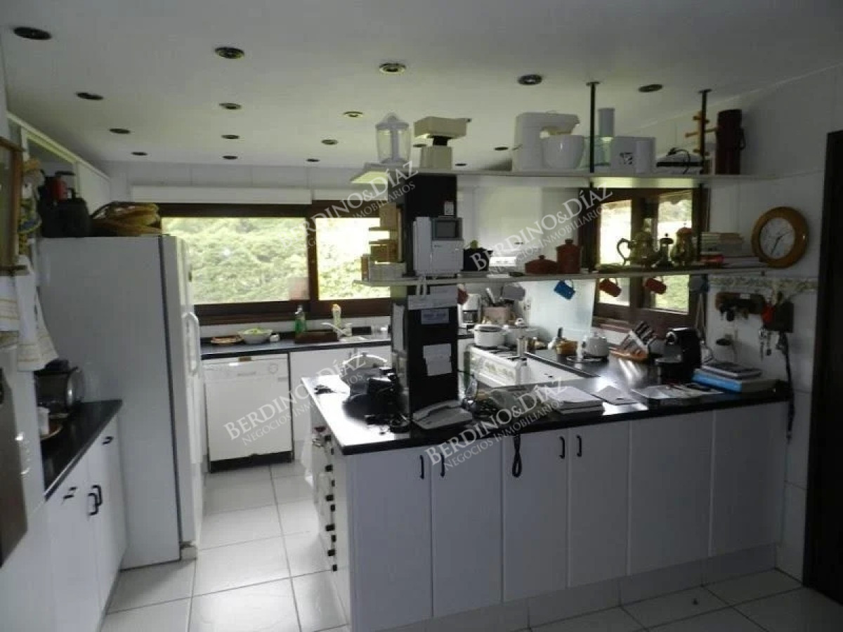 Casa ID.2179 - Hermos quincho en venta con 5000 m2 de terreno Golf 